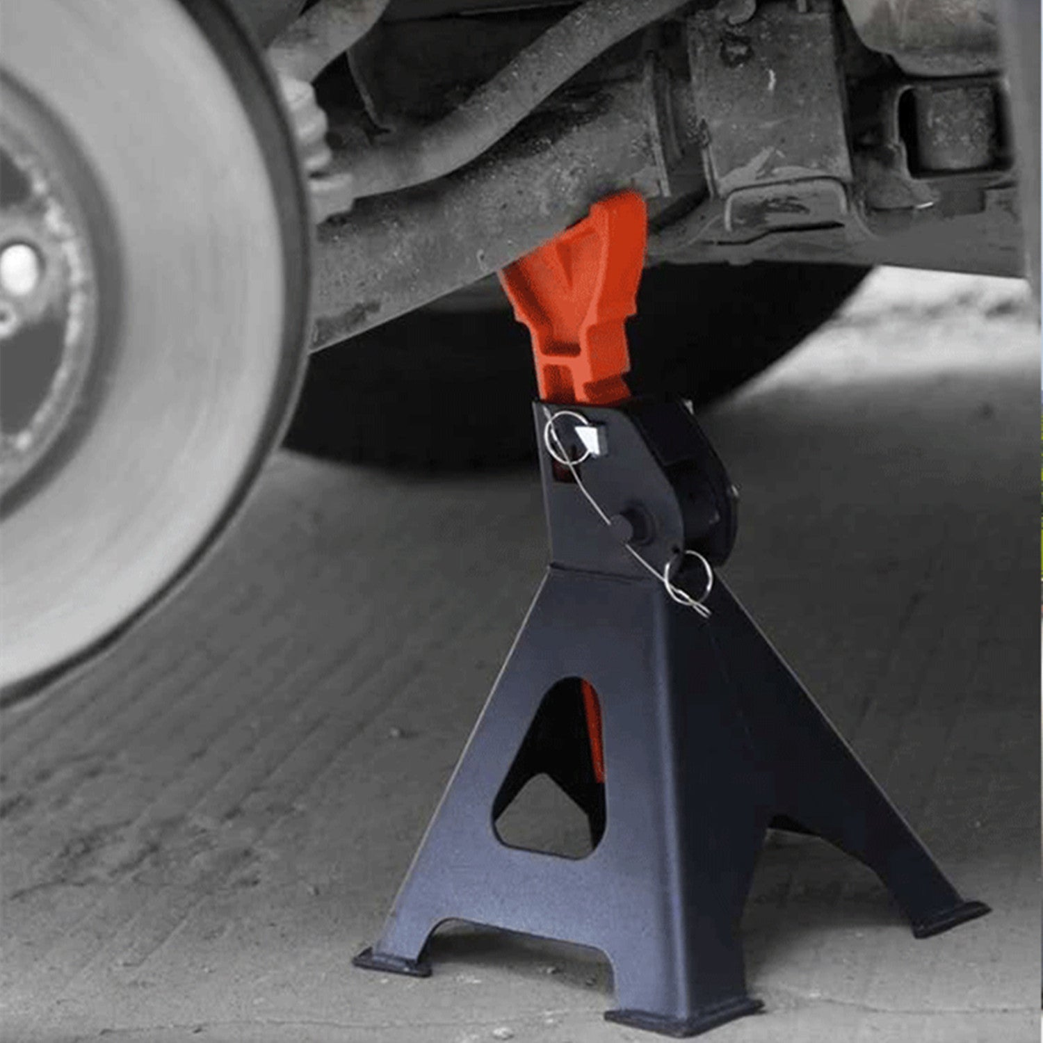 Two black and orange adjustable, heavy-duty steel jack stands with heights labeled as 415mm and 280mm. Each stand has a triangular base, a red support post with a self-locking ratchet mechanism, and a locking pin. A red "2pcs" label indicates the package contains two stands. This product is called the **3T Car Adjustable Truck Jack Stand Ratchet Floor Lifting Hoist Heavy Duty Steel**.